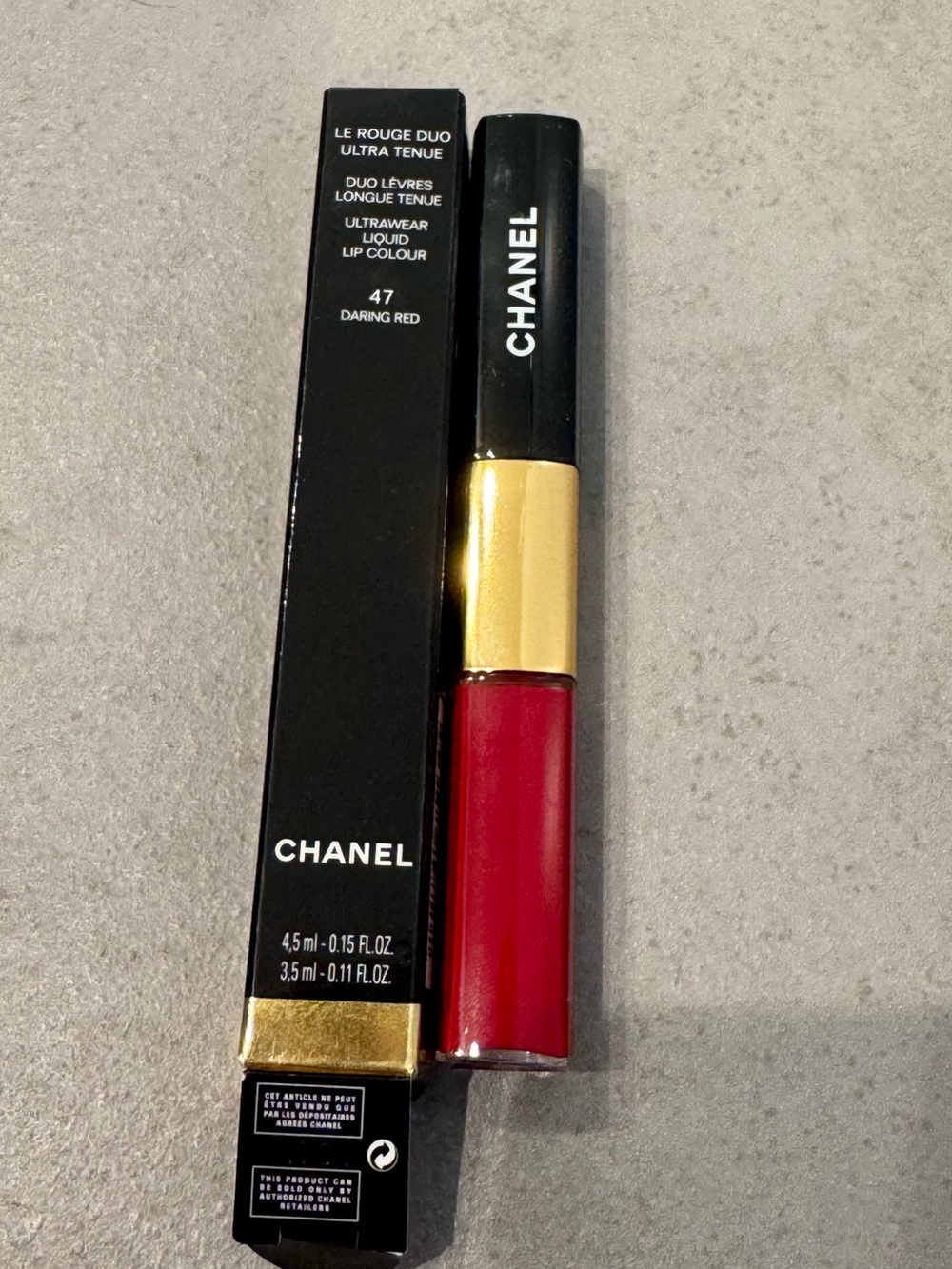 CHANEL LE ROUGE DUO Ultrawear Liquid Ultra Wear Lip Color Daring Red 47 NIB - Picture 5 of 10